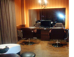 �b�{�T����